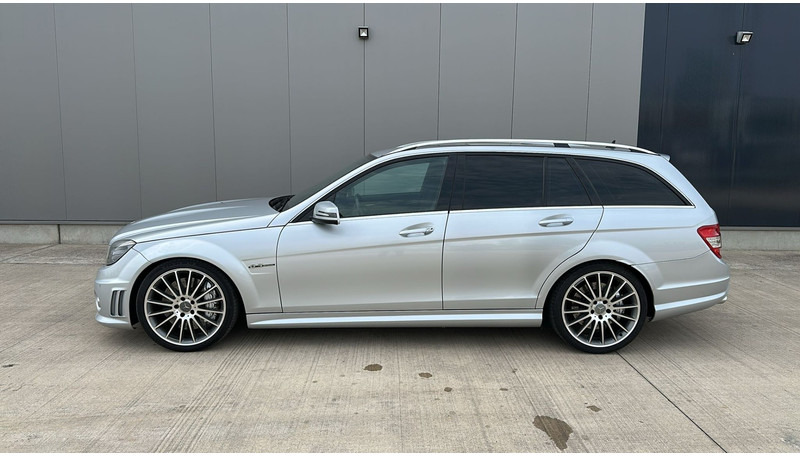 Mercedes-Benz C-Klasse 63 AMG (LICHTE VRACHT / BELGISCHE WAGEN / V8 / OPEN DAK) - Car: picture 5 Mercedes-Benz C-Klasse 63 AMG (LICHTE VRACHT / BELGISCHE WAGEN / V8 / OPEN DAK) - Car: picture 5
