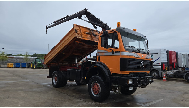 Mercedes-Benz SK 1735 (V8 2X TURBO / 4X4 / PARFAIT ETAT !!!! / GRUE / LAMES / GRAND PONT / TOP CONDITION !!!) - Tipper, Crane truck: picture 3 Mercedes-Benz SK 1735 (V8 2X TURBO / 4X4 / PARFAIT ETAT !!!! / GRUE / LAMES / GRAND PONT / TOP CONDITION !!!) - Tipper, Crane truck: picture 3