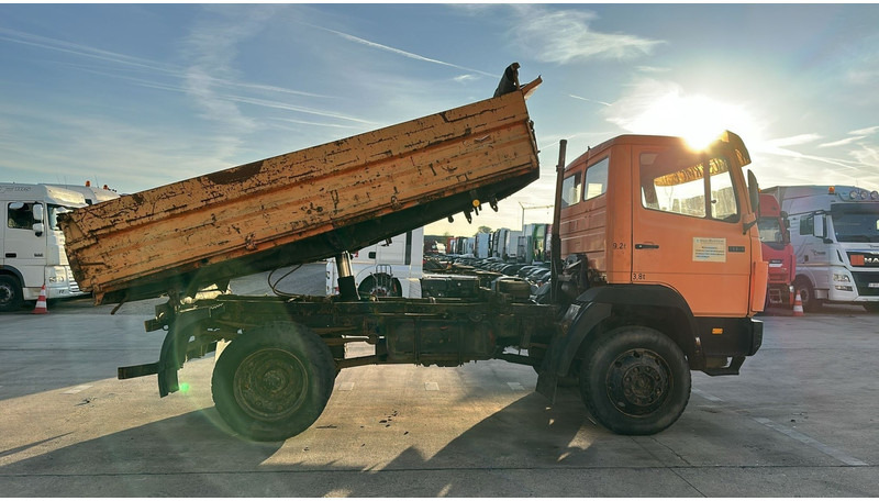Mercedes-Benz SK 914 (FULL STEEL SUSP / LAMES / 6 CYLINDRES / 4X4) - Tipper: picture 4 Mercedes-Benz SK 914 (FULL STEEL SUSP / LAMES / 6 CYLINDRES / 4X4) - Tipper: picture 4