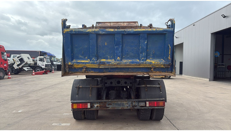 Mercedes-Benz actros 3340 (6X6 / BOITE MANUELLE /MANUAL GEARBOX / 3 PONTS / V6 / MP1) leasing Mercedes-Benz actros 3340 (6X6 / BOITE MANUELLE /MANUAL GEARBOX / 3 PONTS / V6 / MP1): picture 6