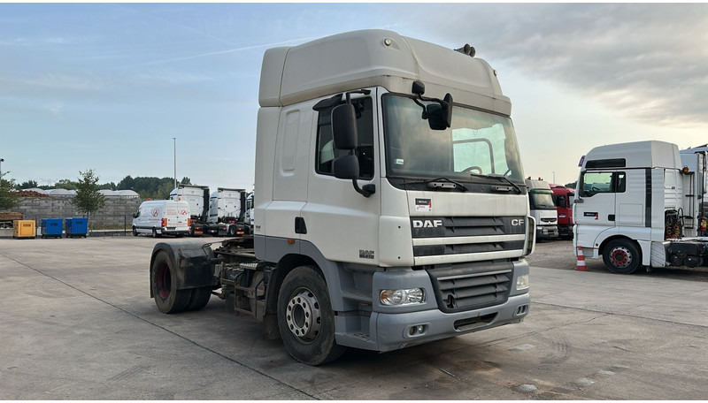 DAF 85 CF 410 (BOITE MANUELLE / MANUAL GEARBOX / GOOD CONDITION / BONNE ETAT) - Tractor unit: picture 3 DAF 85 CF 410 (BOITE MANUELLE / MANUAL GEARBOX / GOOD CONDITION / BONNE ETAT) - Tractor unit: picture 3