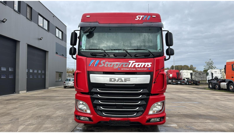 DAF XF 460 (BOITE MANUELLE / MANUAL GEARBOX) - Tractor unit: picture 2 DAF XF 460 (BOITE MANUELLE / MANUAL GEARBOX) - Tractor unit: picture 2