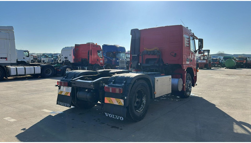 Volvo FM 340 (BELGIAN TRUCK / PERFECT CONDITION / GOOD TYRES / 460.000 KM) - Tractor unit: picture 2 Volvo FM 340 (BELGIAN TRUCK / PERFECT CONDITION / GOOD TYRES / 460.000 KM) - Tractor unit: picture 2