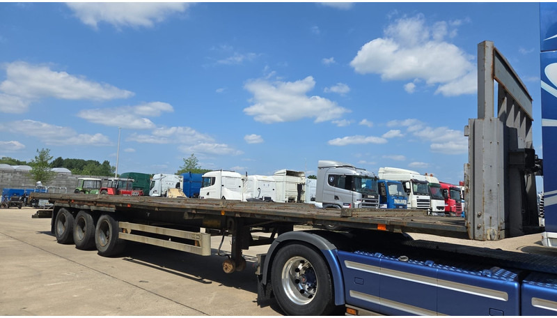 Van Hool 3B2011 (BELGIAN TRAILER / FREINS TAMBOURS / DRUM BRAKES) - Dropside/ Flatbed semi-trailer: picture 2 Van Hool 3B2011 (BELGIAN TRAILER / FREINS TAMBOURS / DRUM BRAKES) - Dropside/ Flatbed semi-trailer: picture 2