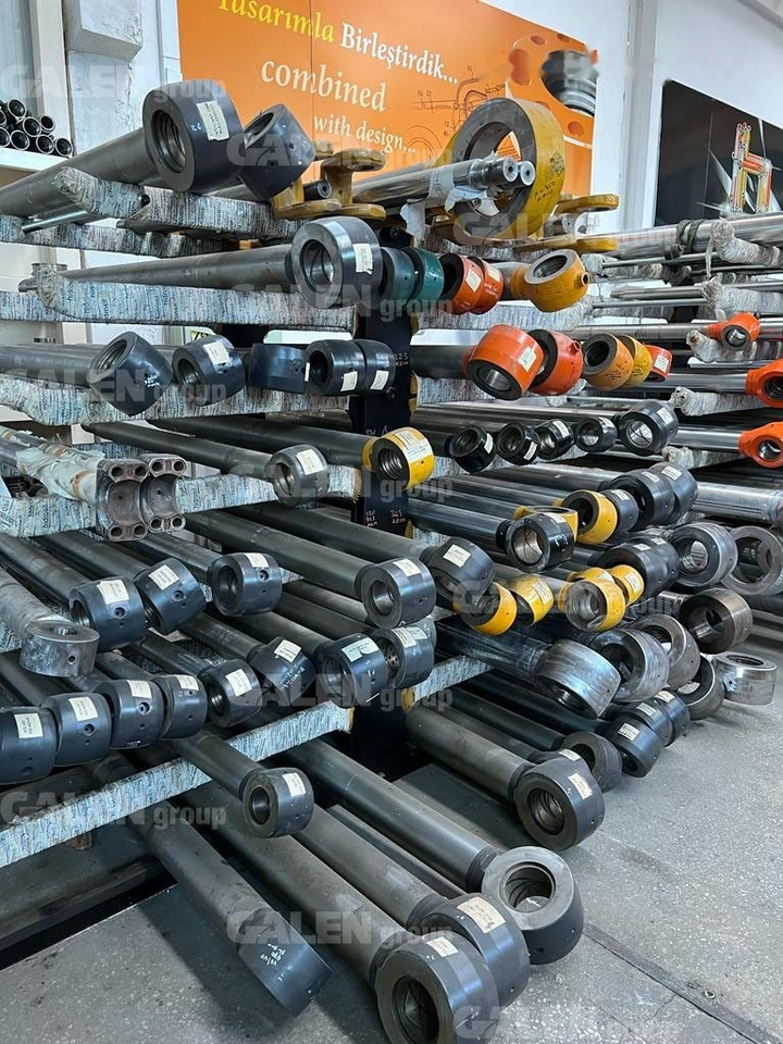 Caterpillar - Hydraulic cylinder for Excavator: picture 4 Caterpillar - Hydraulic cylinder for Excavator: picture 4