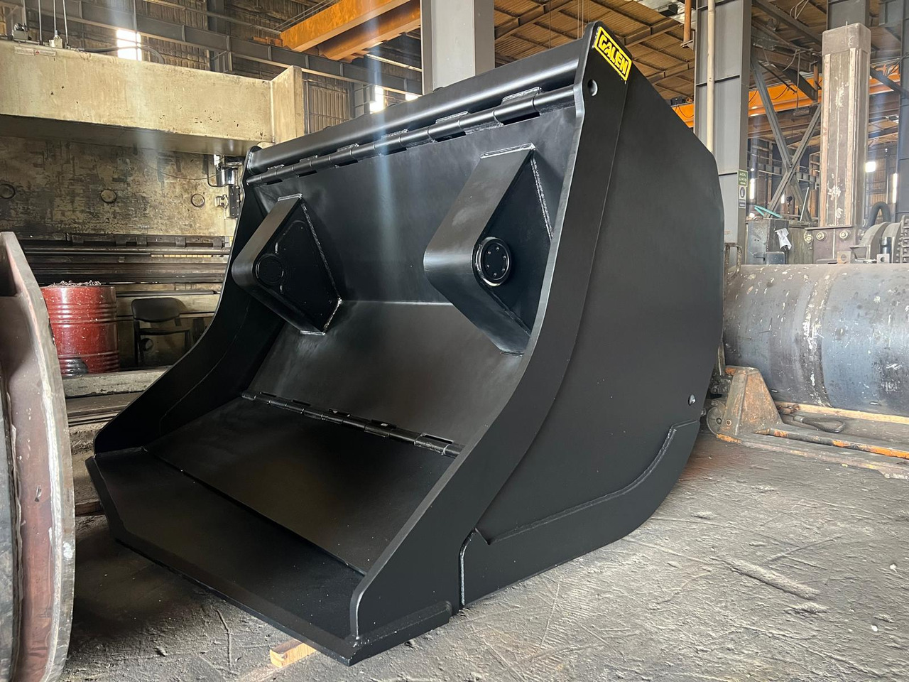 Epiroc ST14 Push Blade - Loader bucket for Loader bucket: picture 4 Epiroc ST14 Push Blade - Loader bucket for Loader bucket: picture 4