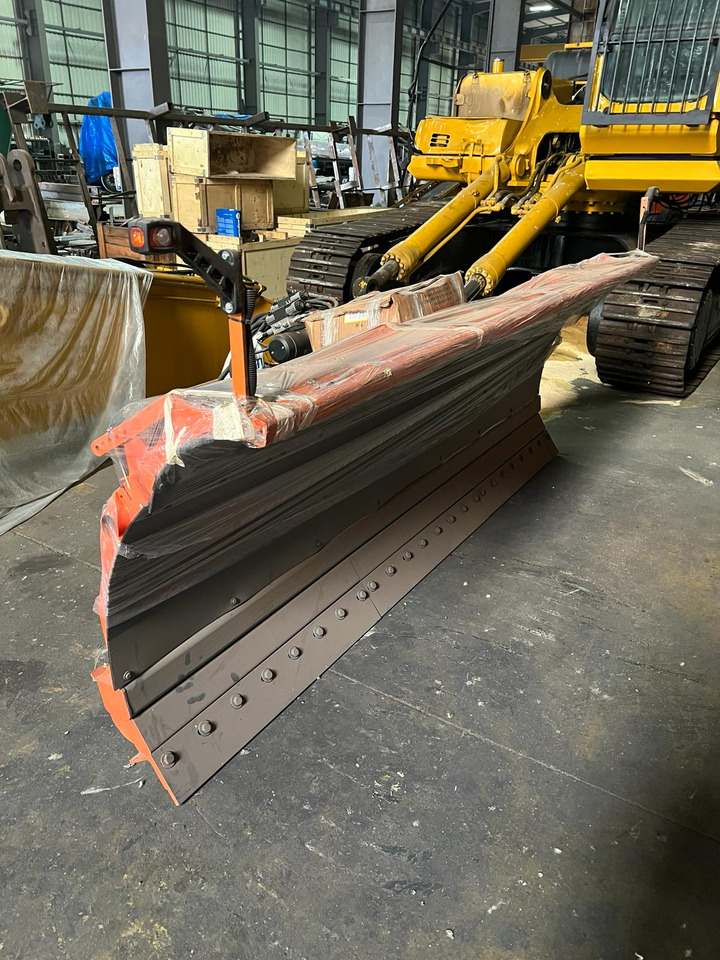 GALEN Salt Spreader for Truck from Stock! - Sand/ Salt spreader for Isothermal truck: picture 4 GALEN Salt Spreader for Truck from Stock! - Sand/ Salt spreader for Isothermal truck: picture 4