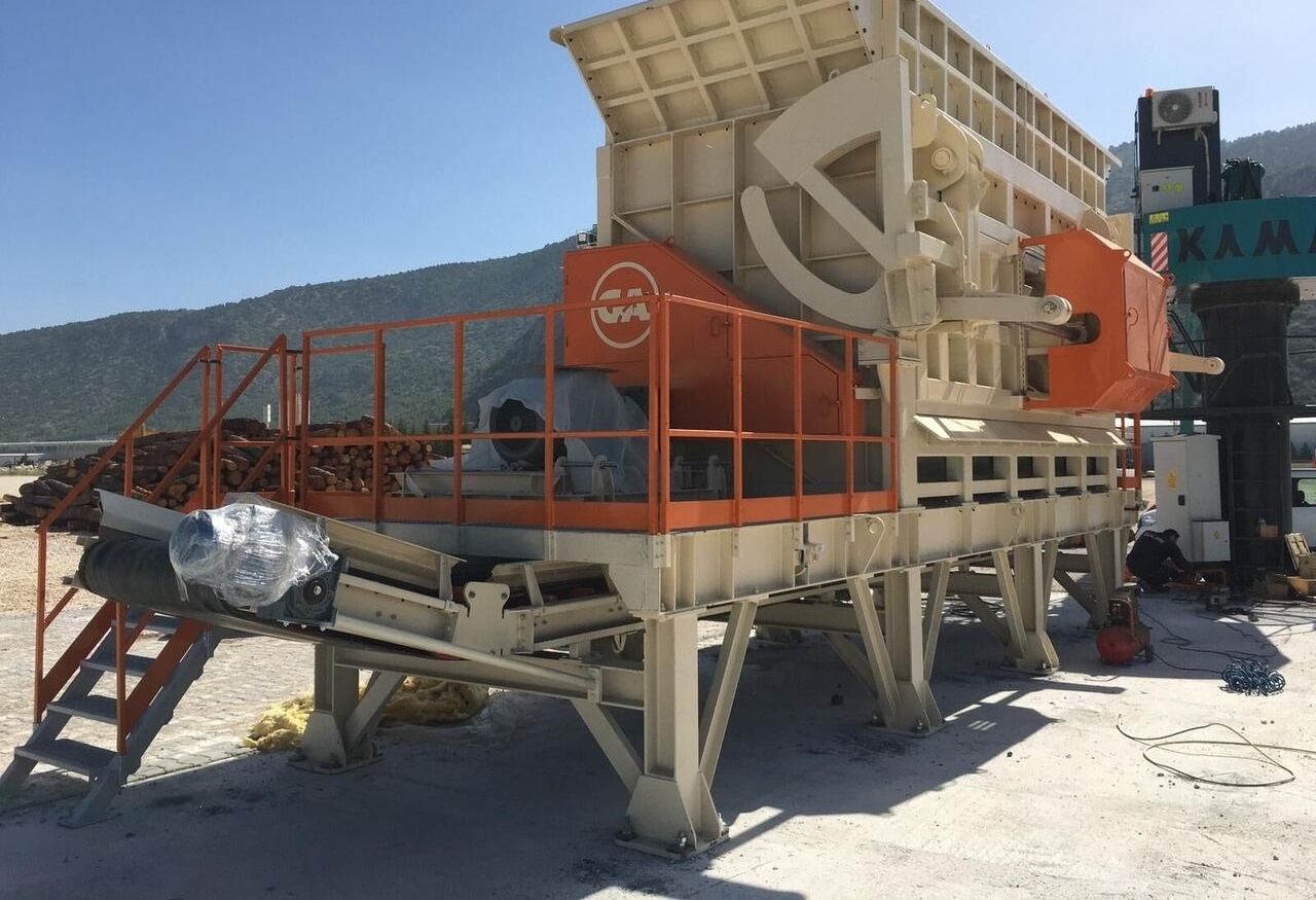 Galen LOG DEBARKER - Gantry crane: picture 1 Galen LOG DEBARKER - Gantry crane: picture 1