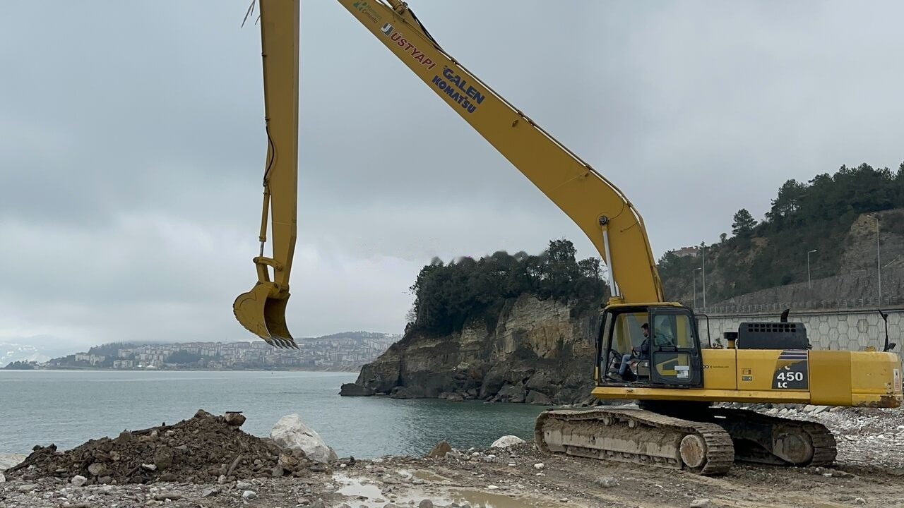 Galen Long Reacm Boom-Arm Manufacturing - Demolition excavator: picture 1 Galen Long Reacm Boom-Arm Manufacturing - Demolition excavator: picture 1