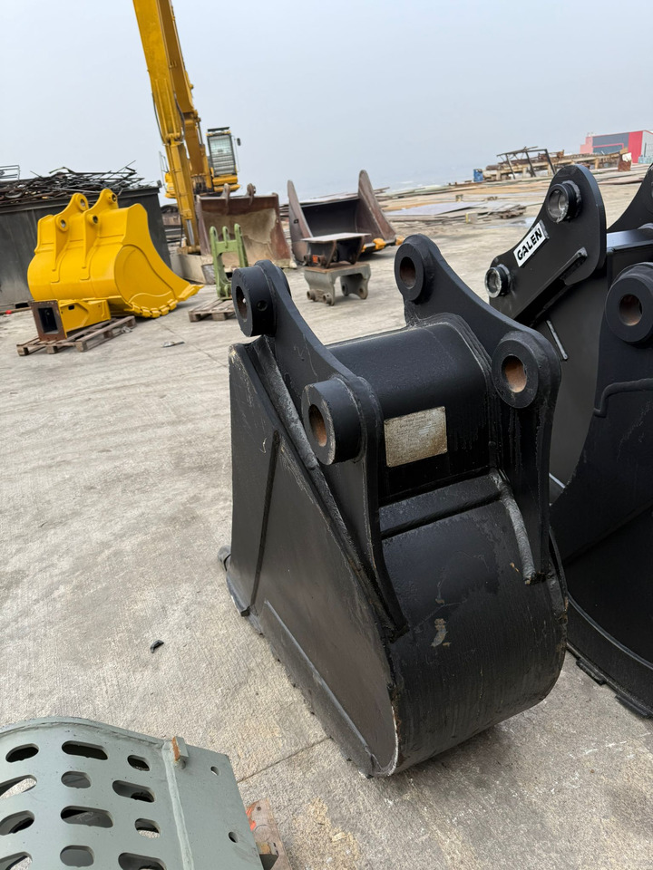 Excavator bucket for Construction machinery Komatsu PC200: picture 6