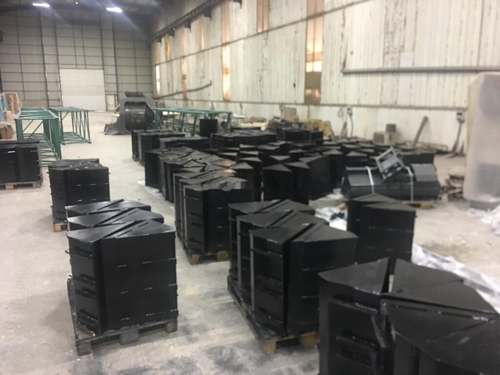 Yanmar BUCKETS - Excavator bucket: picture 1 Yanmar BUCKETS - Excavator bucket: picture 1