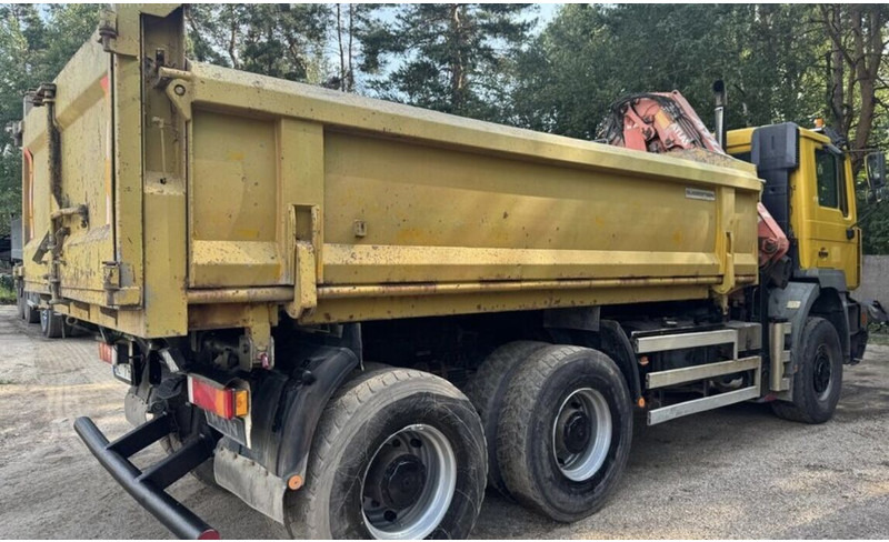 MAN 33/364 6x6 - Tipper, Crane truck: picture 4 MAN 33/364 6x6 - Tipper, Crane truck: picture 4