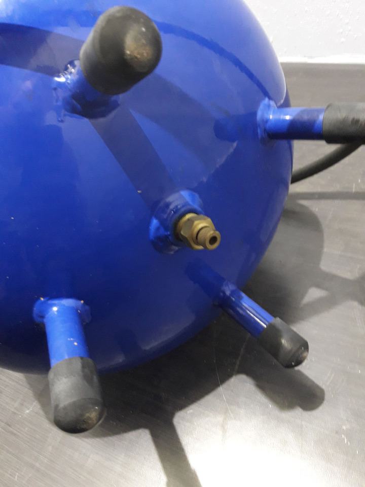 Workshop equipment Mobiele lucht tank: picture 7