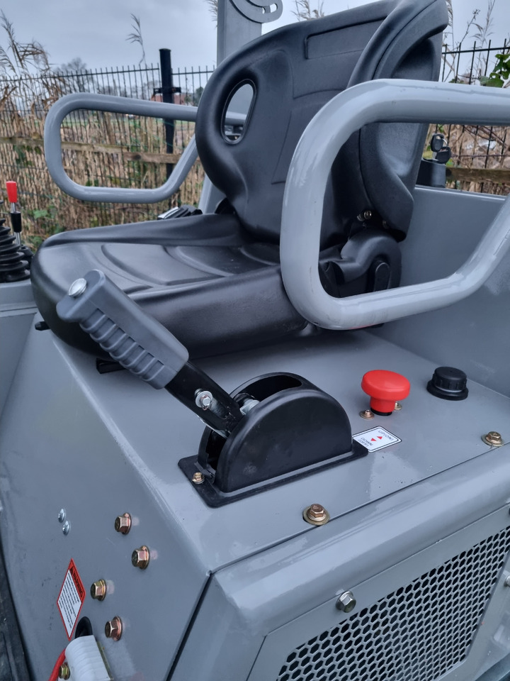 WCM L2110e E-Power leasing WCM L2110e E-Power: picture 13