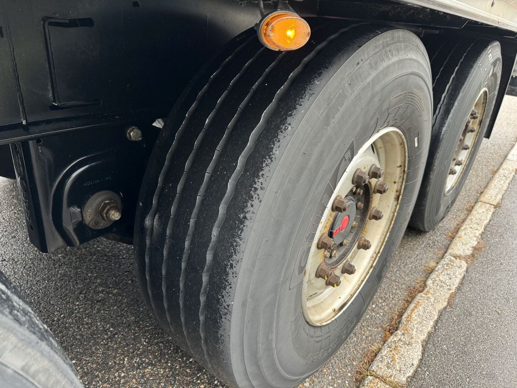 Kögel SKH24 Iso-Koffer PurFerro SAF Achsen Sehr gut  leasing Kögel SKH24 Iso-Koffer PurFerro SAF Achsen Sehr gut: picture 17