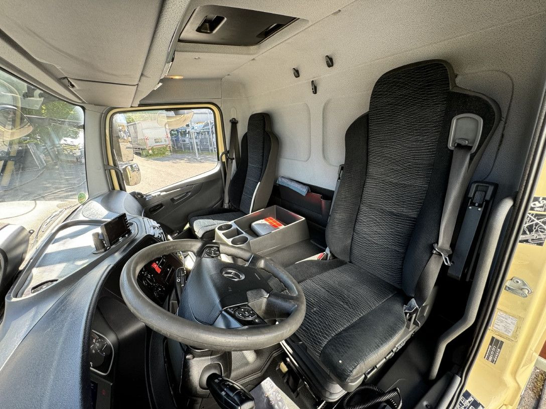 Refrigerator truck Mercedes-Benz Atego 1323L 4-Fleisch-Rohrbahnen TK T600R ATM: picture 15 Refrigerator truck Mercedes-Benz Atego 1323L 4-Fleisch-Rohrbahnen TK T600R ATM: picture 15