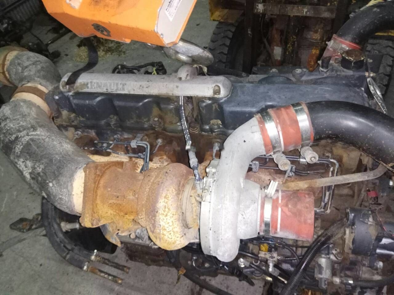 Renault MACK 430 Midr Renault Magnum - Engine for Truck: picture 5 Renault MACK 430 Midr Renault Magnum - Engine for Truck: picture 5