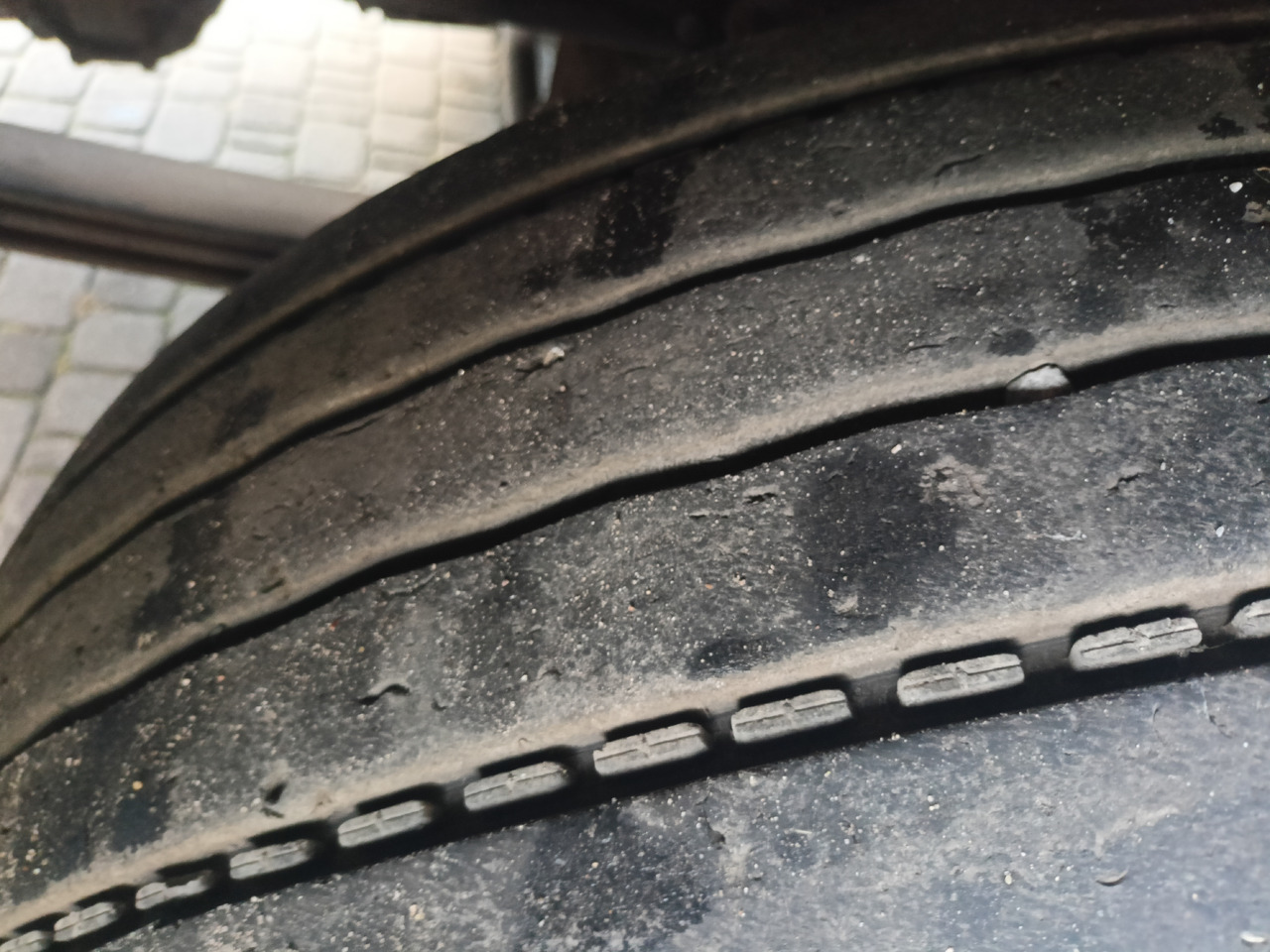 Cab chassis truck SCANIA R500 6x2: picture 7