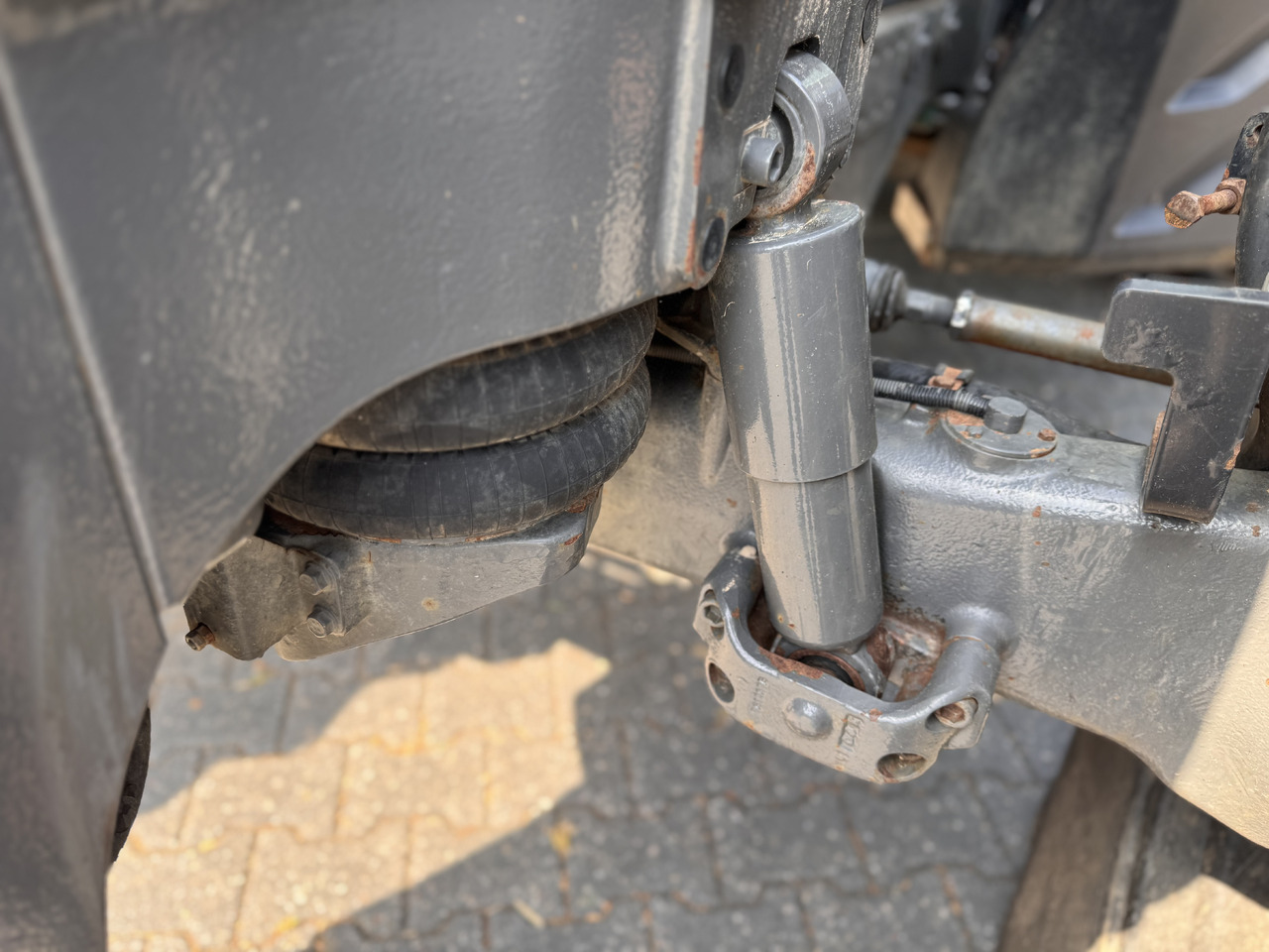 Farm tractor VALTRA T214 Direct: picture 6