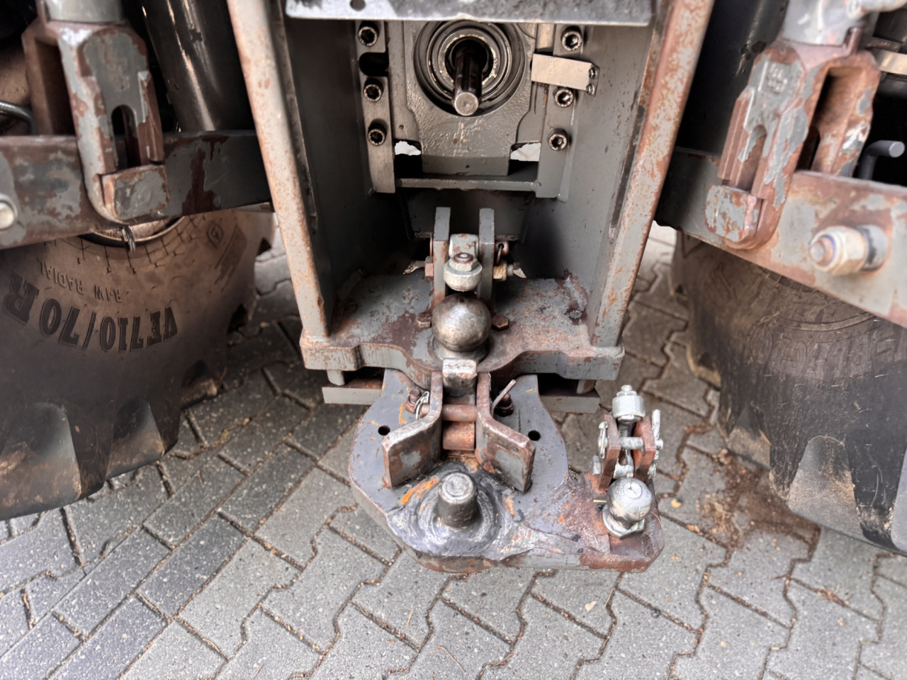 Farm tractor VALTRA T214 Direct: picture 13