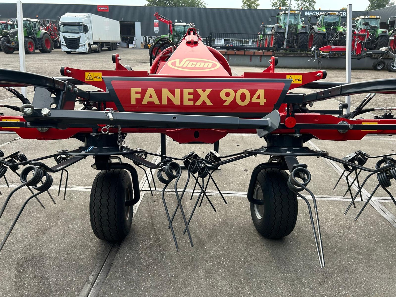 VICON Fanex 904 - Disc harrow: picture 3 VICON Fanex 904 - Disc harrow: picture 3