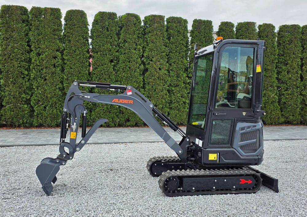 Kubota AUGER NM 18, SILNIK KUBOTA, 3 ŁYŻKI, MINIKOPARKA - Mini excavator: picture 1 Kubota AUGER NM 18, SILNIK KUBOTA, 3 ŁYŻKI, MINIKOPARKA - Mini excavator: picture 1