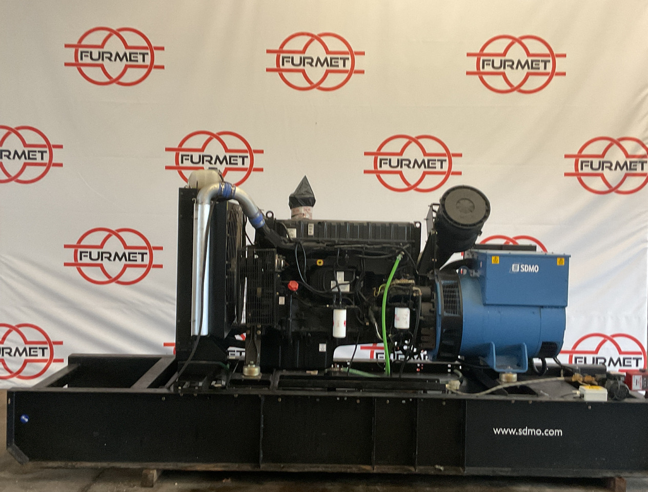 Volvo 1242GE, 450KVA Generator. Low hours since new - Generator set: picture 1 Volvo 1242GE, 450KVA Generator. Low hours since new - Generator set: picture 1