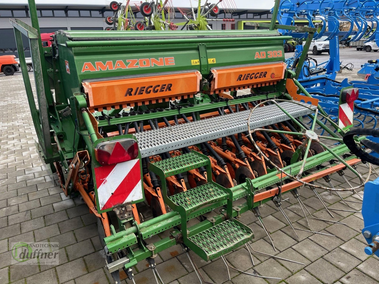 Amazone KE 303 + AD 303 - Combine seed drill: picture 5 Amazone KE 303 + AD 303 - Combine seed drill: picture 5