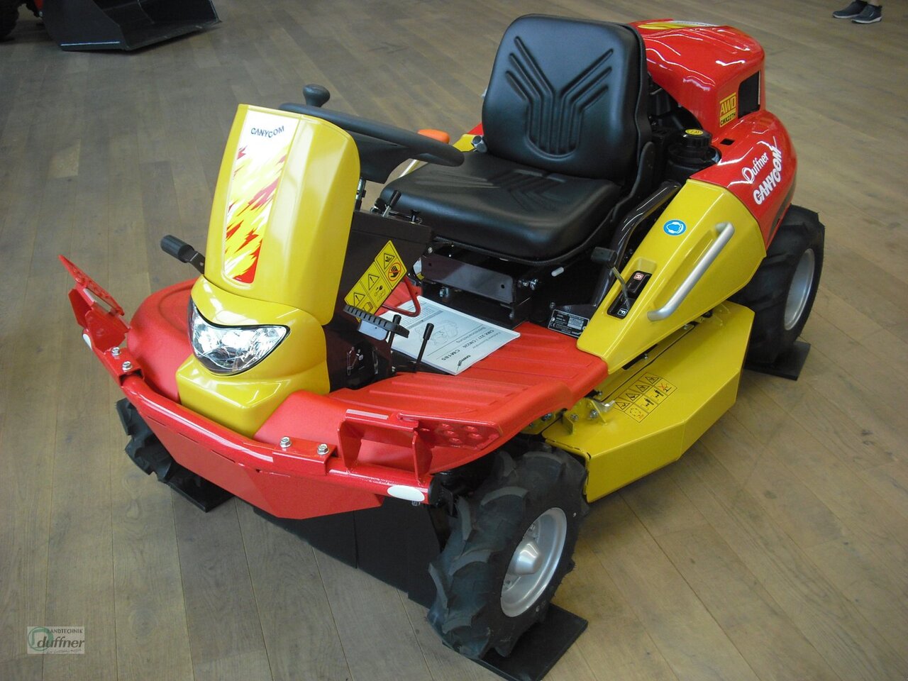 Canycom CMX 227 - Garden mower: picture 1 Canycom CMX 227 - Garden mower: picture 1