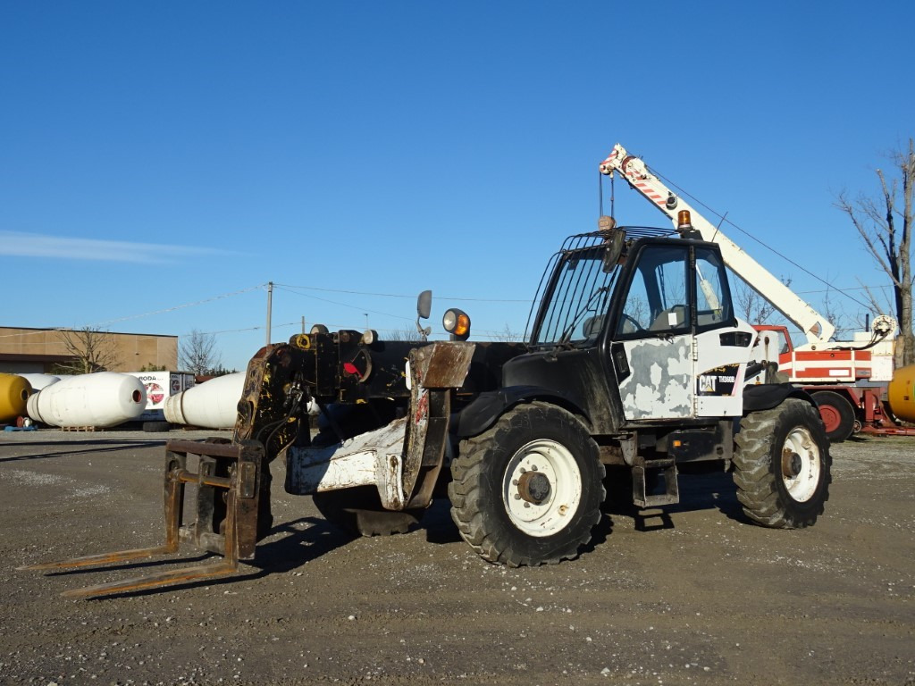 CATERPILLAR TH360B - Telescopic handler: picture 1 CATERPILLAR TH360B - Telescopic handler: picture 1