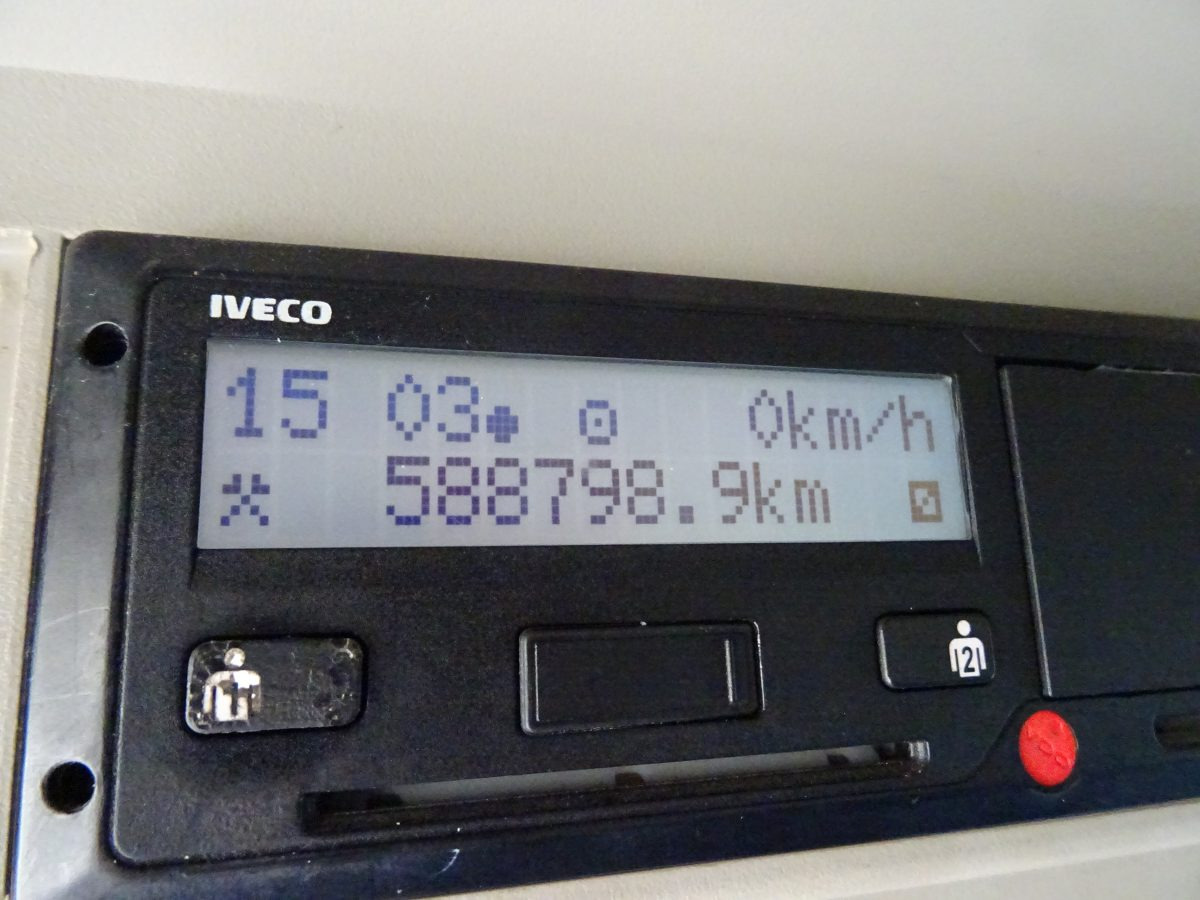 Tractor unit IVECO STRALIS 450: picture 10
