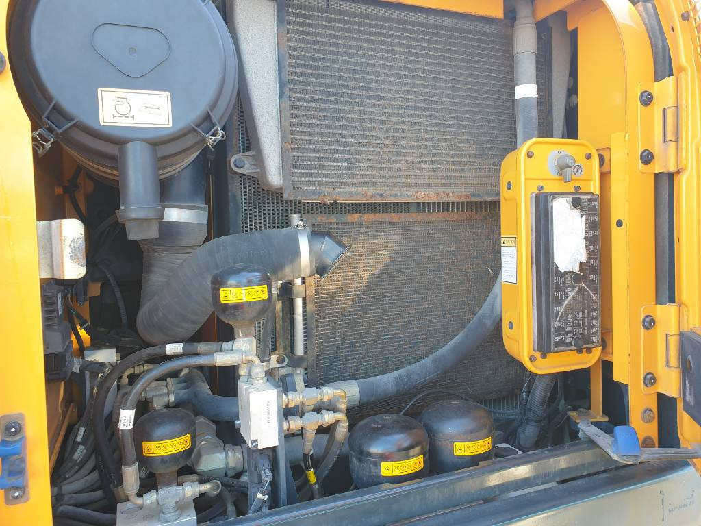 Wheel excavator Hyundai HW140: picture 14