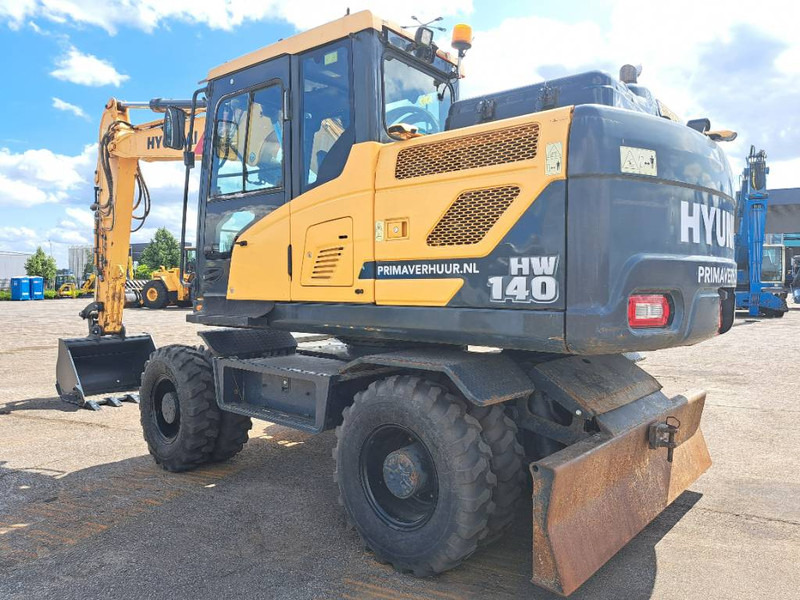 Hyundai HW140 - Wheel excavator: picture 1 Hyundai HW140 - Wheel excavator: picture 1