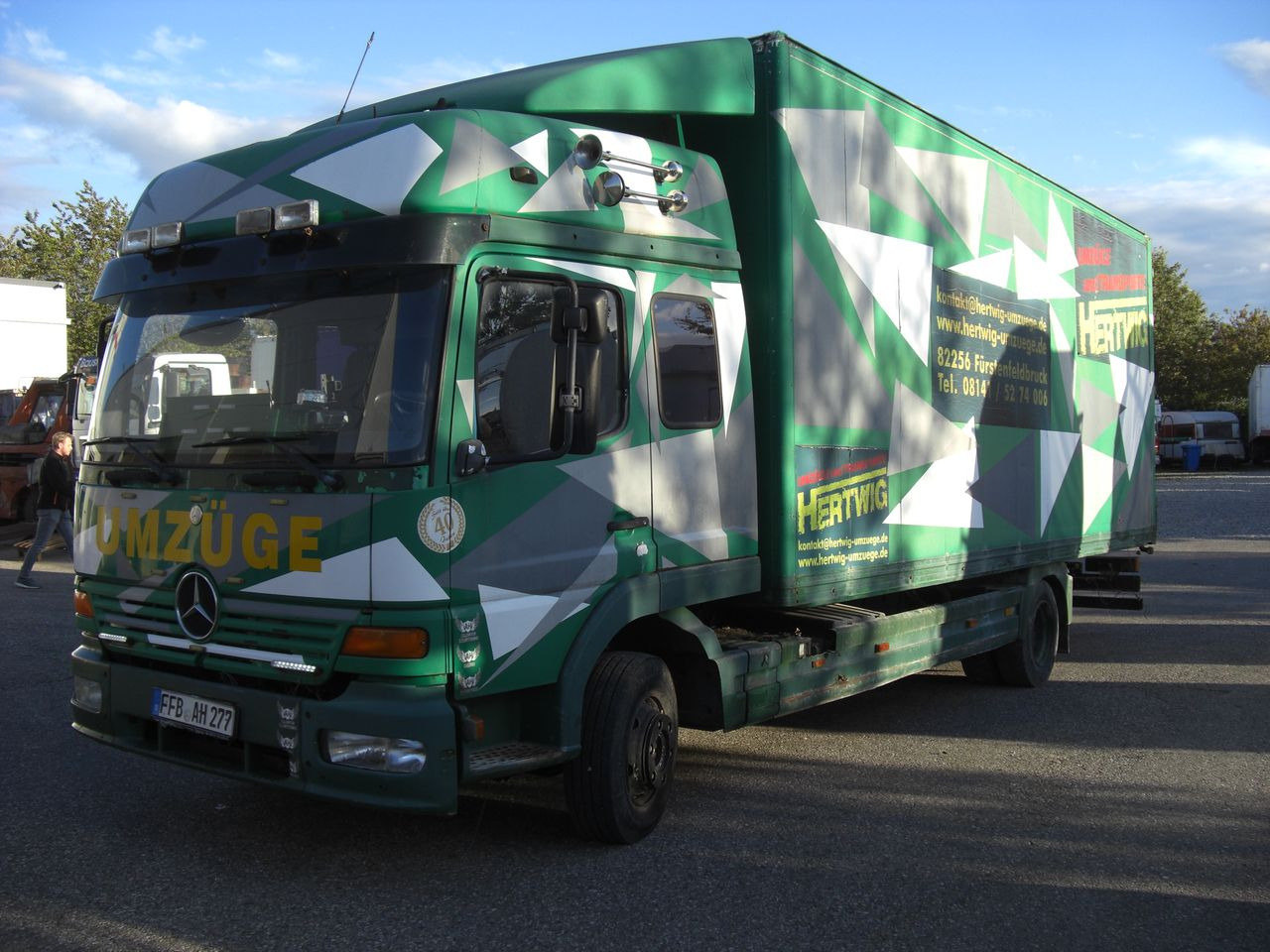 Mercedes-Benz 823L - Box truck: picture 1 Mercedes-Benz 823L - Box truck: picture 1