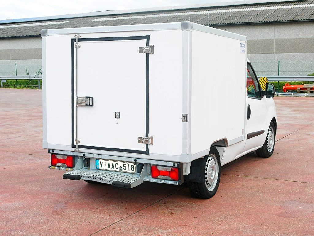 Fiat 1.3 DOBLO KUHLKOFFER RELEC FROD TR15 -20C Fiat 1.3 DOBLO KUHLKOFFER RELEC FROD TR15 -20C - Refrigerated van: picture 5 Fiat 1.3 DOBLO KUHLKOFFER RELEC FROD TR15 -20C Fiat 1.3 DOBLO KUHLKOFFER RELEC FROD TR15 -20C - Refrigerated van: picture 5