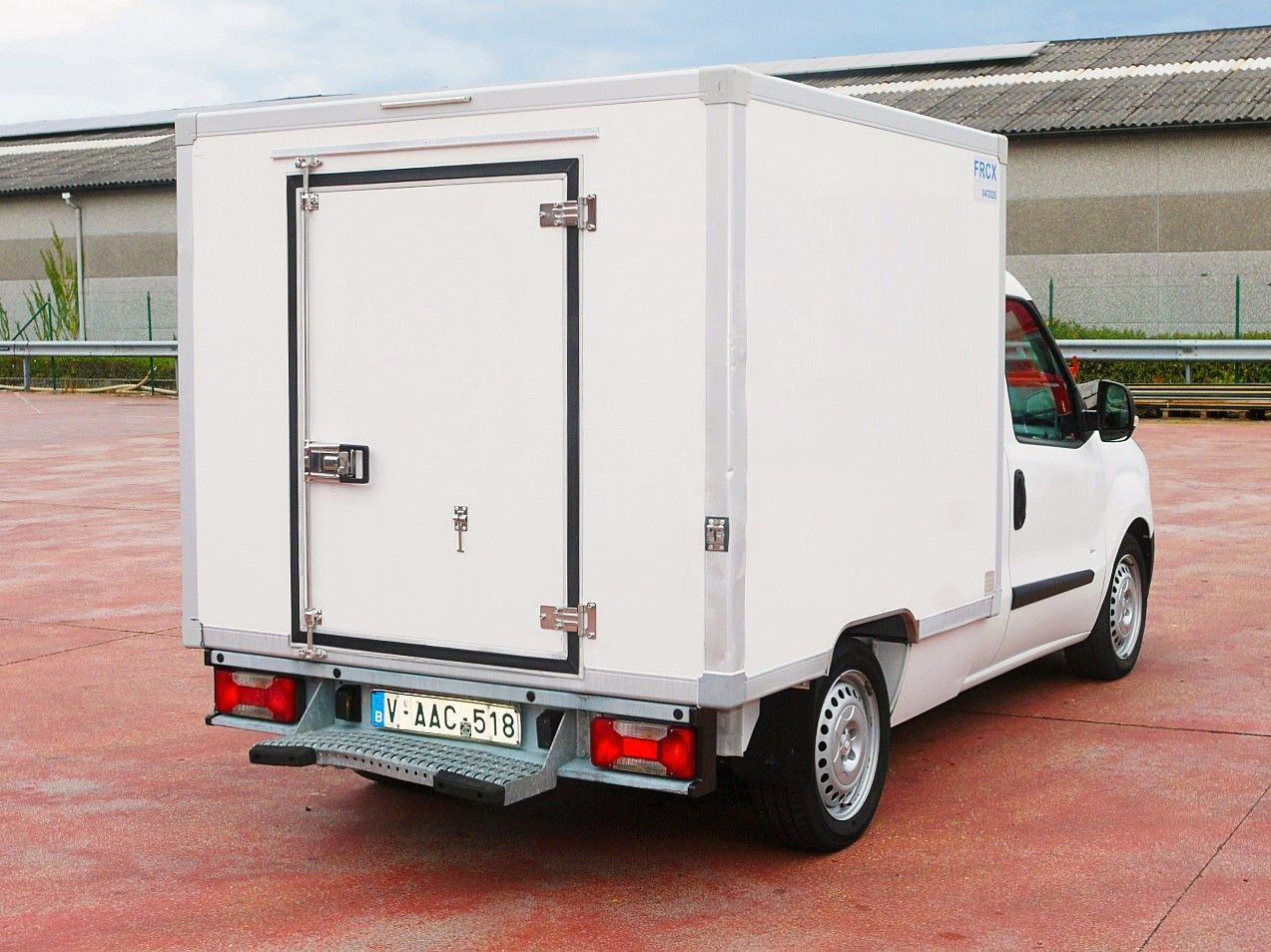 Fiat DOBLO 1.3 KUHLKOFFER RELEC FROID TR 22 -20C - Refrigerated van: picture 5 Fiat DOBLO 1.3 KUHLKOFFER RELEC FROID TR 22 -20C - Refrigerated van: picture 5