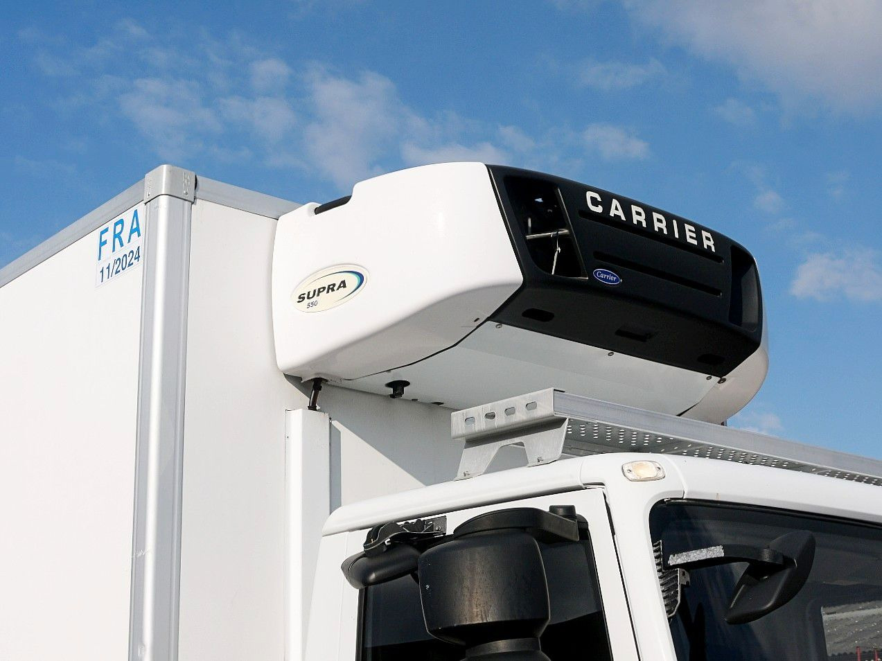 Refrigerator truck Iveco 140E18 FLEISH KUHLKOFFER CARRIER SUPRA 550 LBW Iveco 140E18 FLEISH KUHLKOFFER CARRIER SUPRA 550 LBW: picture 11