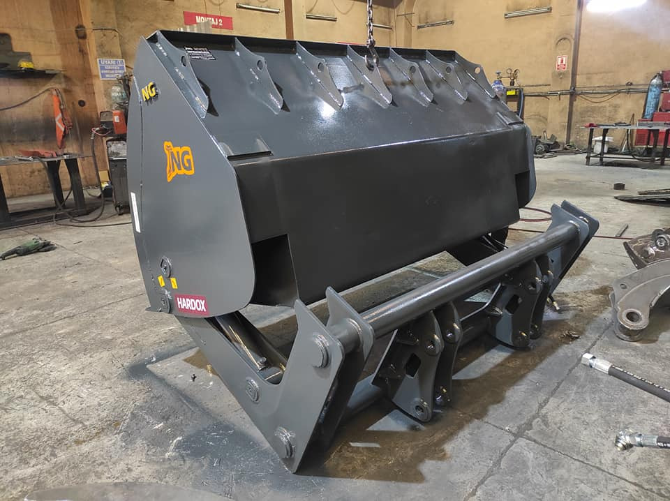 New Loader bucket for Loader HIGH DUMP BUCKET - NG ATTACHMENTS: picture 8