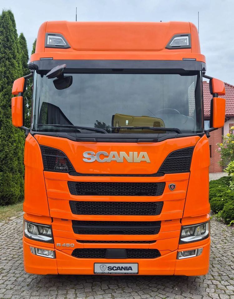 Scania R450 - Tractor unit: picture 2 Scania R450 - Tractor unit: picture 2