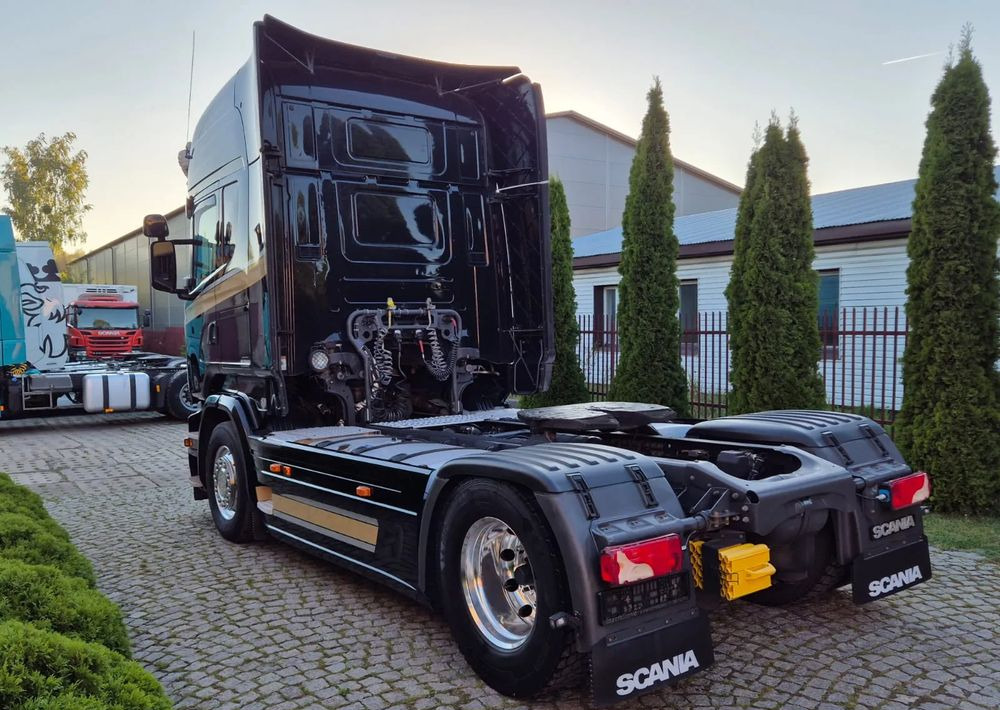 Scania R450 - Tractor unit: picture 4 Scania R450 - Tractor unit: picture 4