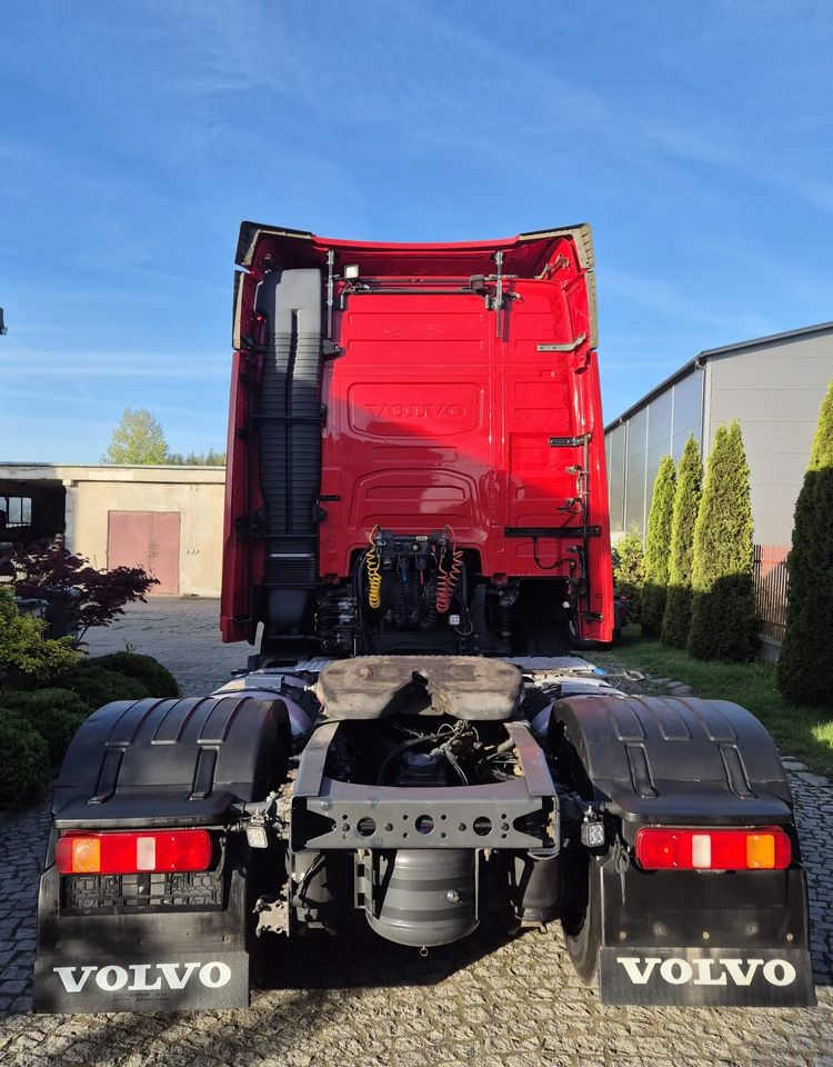 Volvo FH GLOBETROTTER - Tractor unit: picture 5 Volvo FH GLOBETROTTER - Tractor unit: picture 5