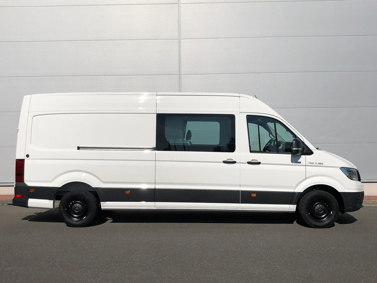 MAN TGE 3.180 L4H3 4x4 MIXTO LED STANDHZ TEMP DIFF - Panel van, Combi van: picture 5 MAN TGE 3.180 L4H3 4x4 MIXTO LED STANDHZ TEMP DIFF - Panel van, Combi van: picture 5