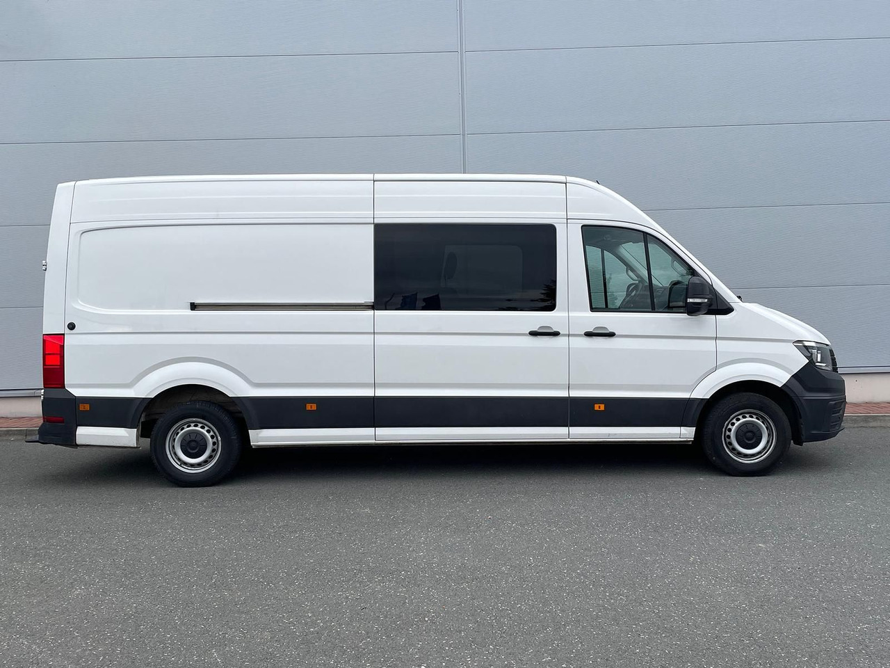 Volkswagen Crafter Kasten 35 L4H3 AHK KLIMA DAB PDC KAMERA - Panel van: picture 5 Volkswagen Crafter Kasten 35 L4H3 AHK KLIMA DAB PDC KAMERA - Panel van: picture 5