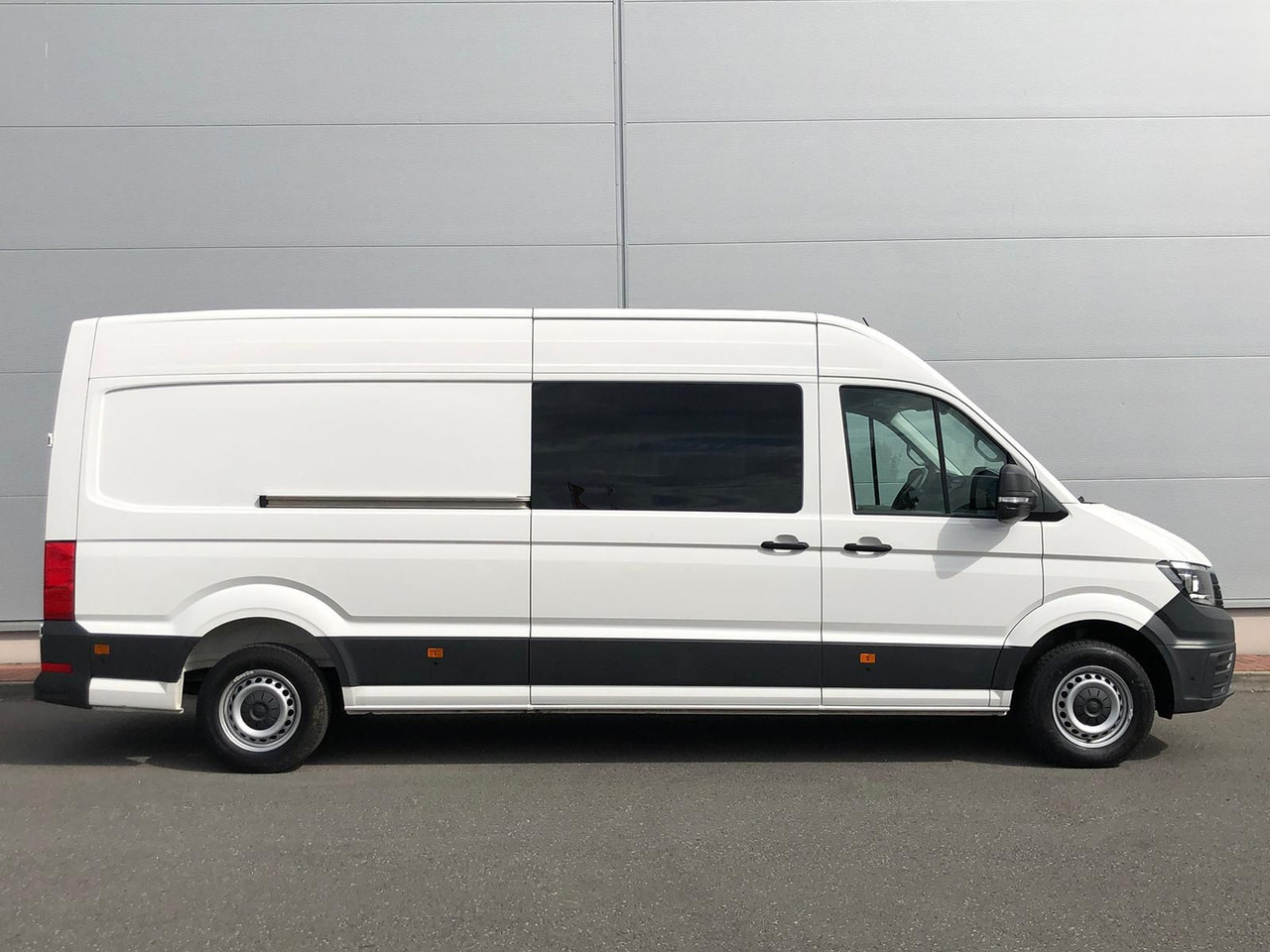 Volkswagen Crafter MIXTO 35 L4H3 KAMERA KLIMA SITZHZ DAB - Panel van, Combi van: picture 4 Volkswagen Crafter MIXTO 35 L4H3 KAMERA KLIMA SITZHZ DAB - Panel van, Combi van: picture 4