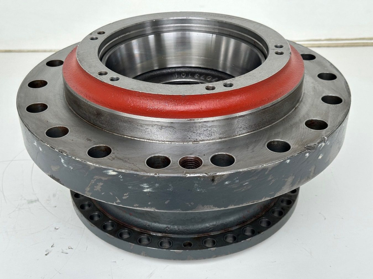 Liebherr Abtriebswellengehäuse ID-Nr.90018934. A924 HL, A924, LH30 C, LH30 M, LH35 M, LH35 MT, R922. #ABTR.GEH.0767#0764# - Swing motor for Construction machinery: picture 4 Liebherr Abtriebswellengehäuse ID-Nr.90018934. A924 HL, A924, LH30 C, LH30 M, LH35 M, LH35 MT, R922. #ABTR.GEH.0767#0764# - Swing motor for Construction machinery: picture 4