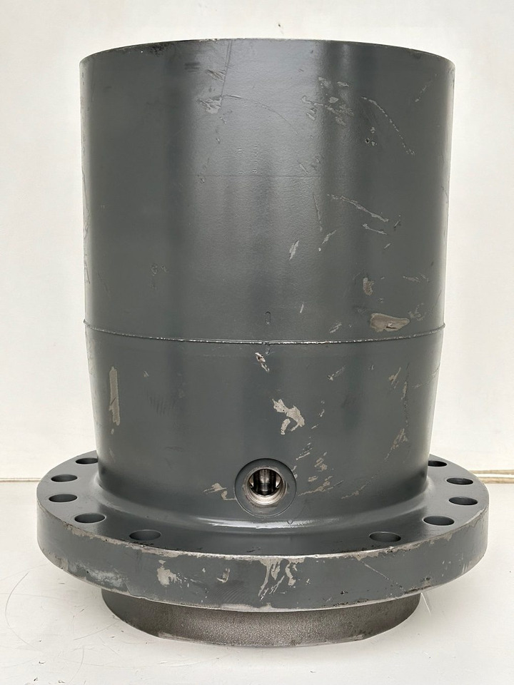 Liebherr Abtriebswellengehäuse inkl. Innenrad ID-Nr.90006015 - ID-Nr.90005980 mit Kegelrollenlager ID-Nr.746231701. SAT325/274. R946, R950, RZG390 SME. #90006015.04.11# - Swing motor for Crawler excavator: picture 1 Liebherr Abtriebswellengehäuse inkl. Innenrad ID-Nr.90006015 - ID-Nr.90005980 mit Kegelrollenlager ID-Nr.746231701. SAT325/274. R946, R950, RZG390 SME. #90006015.04.11# - Swing motor for Crawler excavator: picture 1