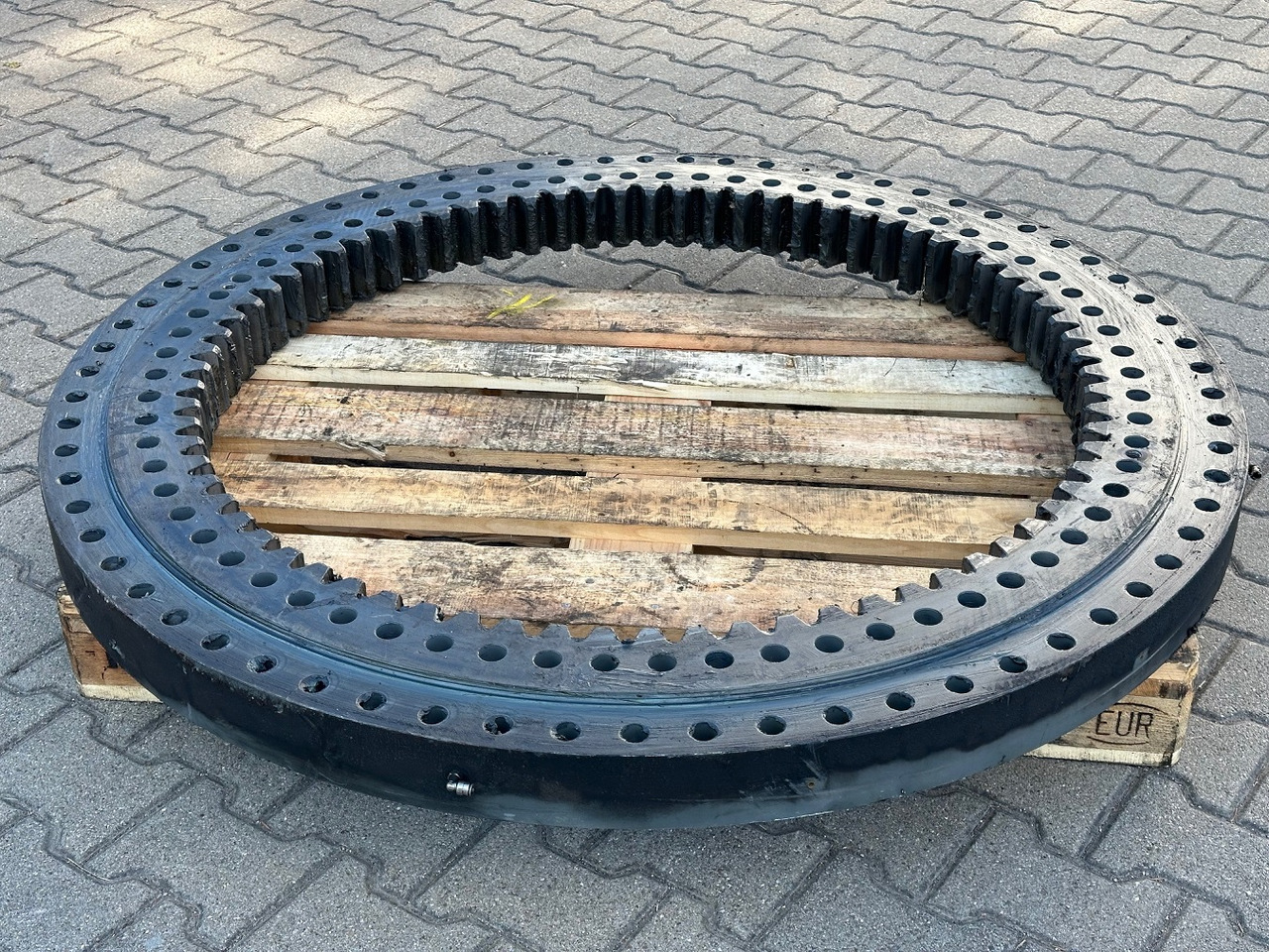 Liebherr Drehkranz - Kugeldrehverbindung Typ:KUD120 VJ 001. ID-Nr.969077501. MK 88, MK88 Plus. #969077501.10178# - Slewing ring for Mobile crane: picture 2 Liebherr Drehkranz - Kugeldrehverbindung Typ:KUD120 VJ 001. ID-Nr.969077501. MK 88, MK88 Plus. #969077501.10178# - Slewing ring for Mobile crane: picture 2