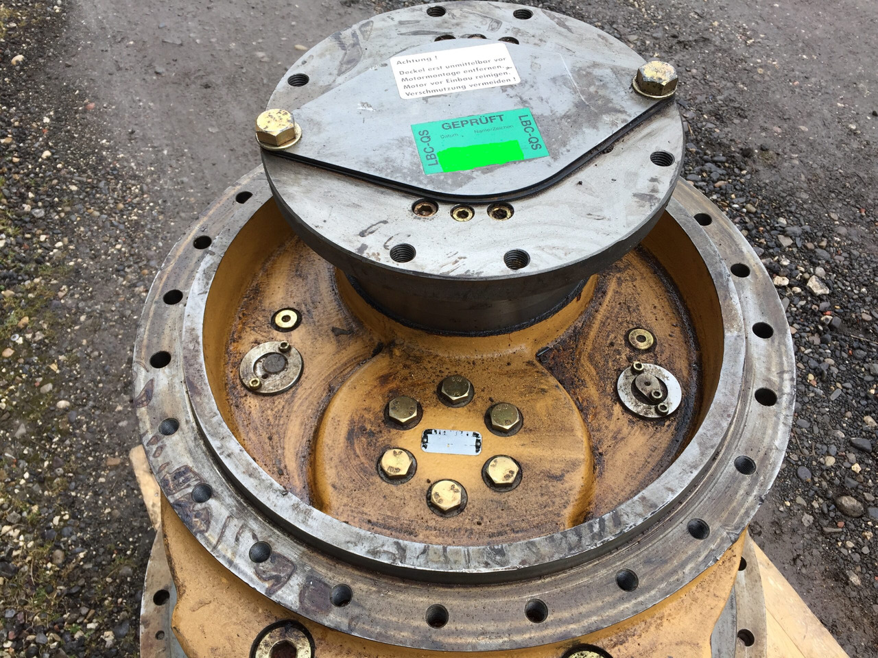 Liebherr Fahrantrieb Typ:FAT450E510.    ID-Nr.933332201.   LR634-992, LU755D-999. - Final drive for Crawler loader: picture 5 Liebherr Fahrantrieb Typ:FAT450E510.    ID-Nr.933332201.   LR634-992, LU755D-999. - Final drive for Crawler loader: picture 5