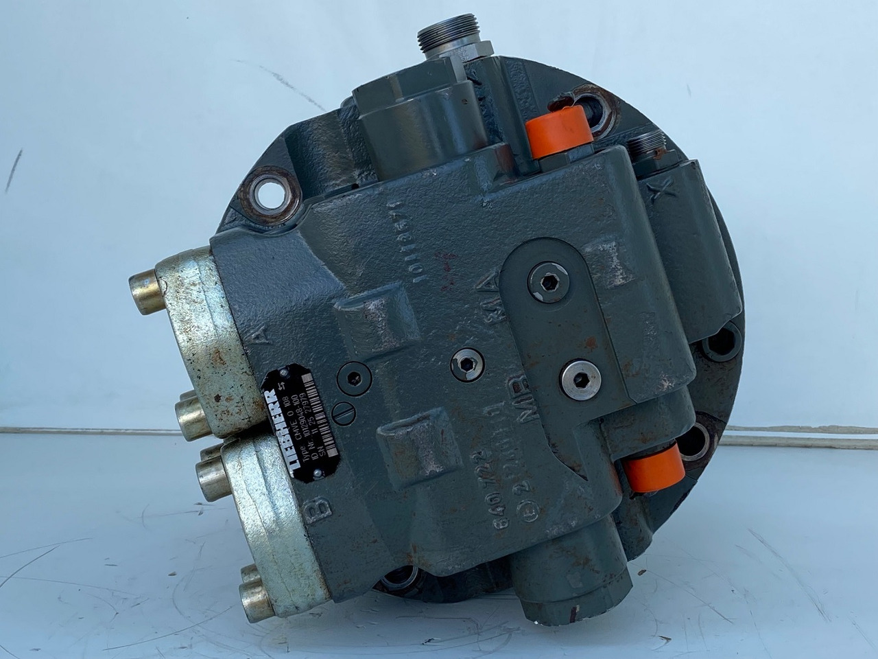 Hydraulic motor for Crawler excavator Liebherr Hydraulikeinbaumotor CMVE O 108.  ID-Nr.10118562 - ID-Nr.10132610 - ID-Nr.10129048. LOS1916, LOS916, LOS926, R906, R916, R918, R920, R922, R924, R926COMP, R926, R936. #27979#: picture 13