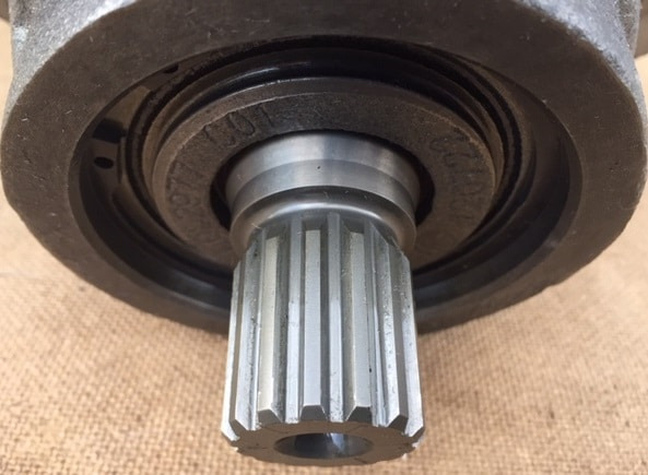 Liebherr Hydraulikeinbaumotor FMF045 and Dämpfungsventil DV22. ID-Nr.10137481 - ID-Nr.10152486 - ID-Nr.11369615 and ID-Nr.10151323 - Hydraulic motor for Crawler excavator: picture 5 Liebherr Hydraulikeinbaumotor FMF045 and Dämpfungsventil DV22. ID-Nr.10137481 - ID-Nr.10152486 - ID-Nr.11369615 and ID-Nr.10151323 - Hydraulic motor for Crawler excavator: picture 5